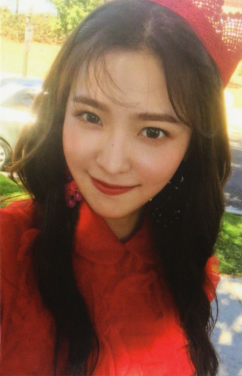 Yeri Red Velvet photocard from Random Card