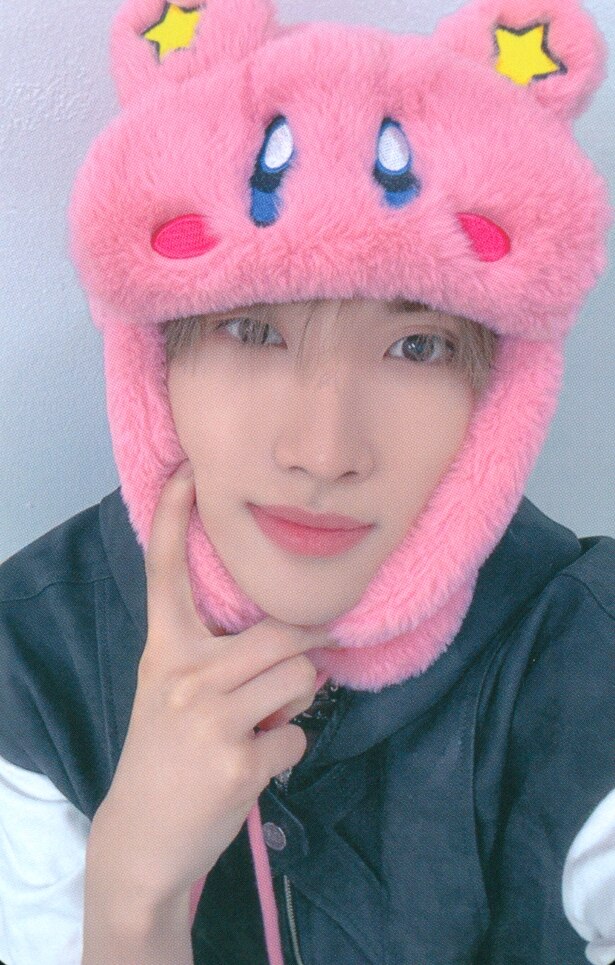 Seeun xikers photocard from Offline