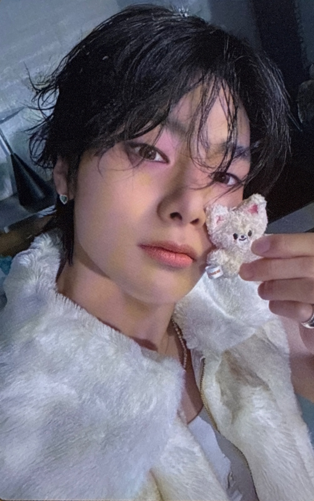 2026 Seasons Greetings - Starlight Supper Club Selfie Photocard