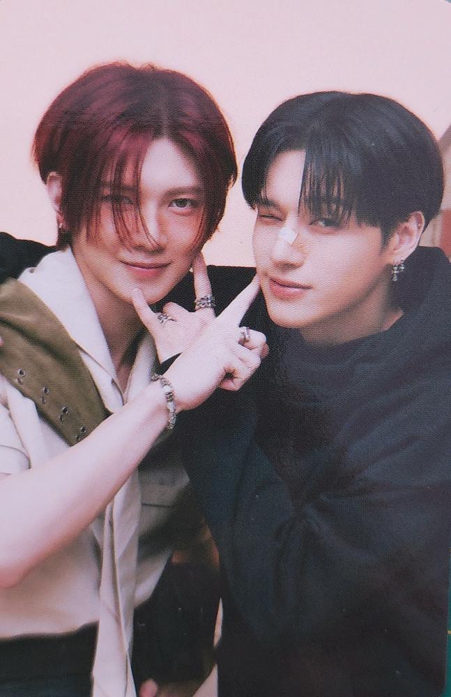 ANITEEZ in TREASURE Trading Cards