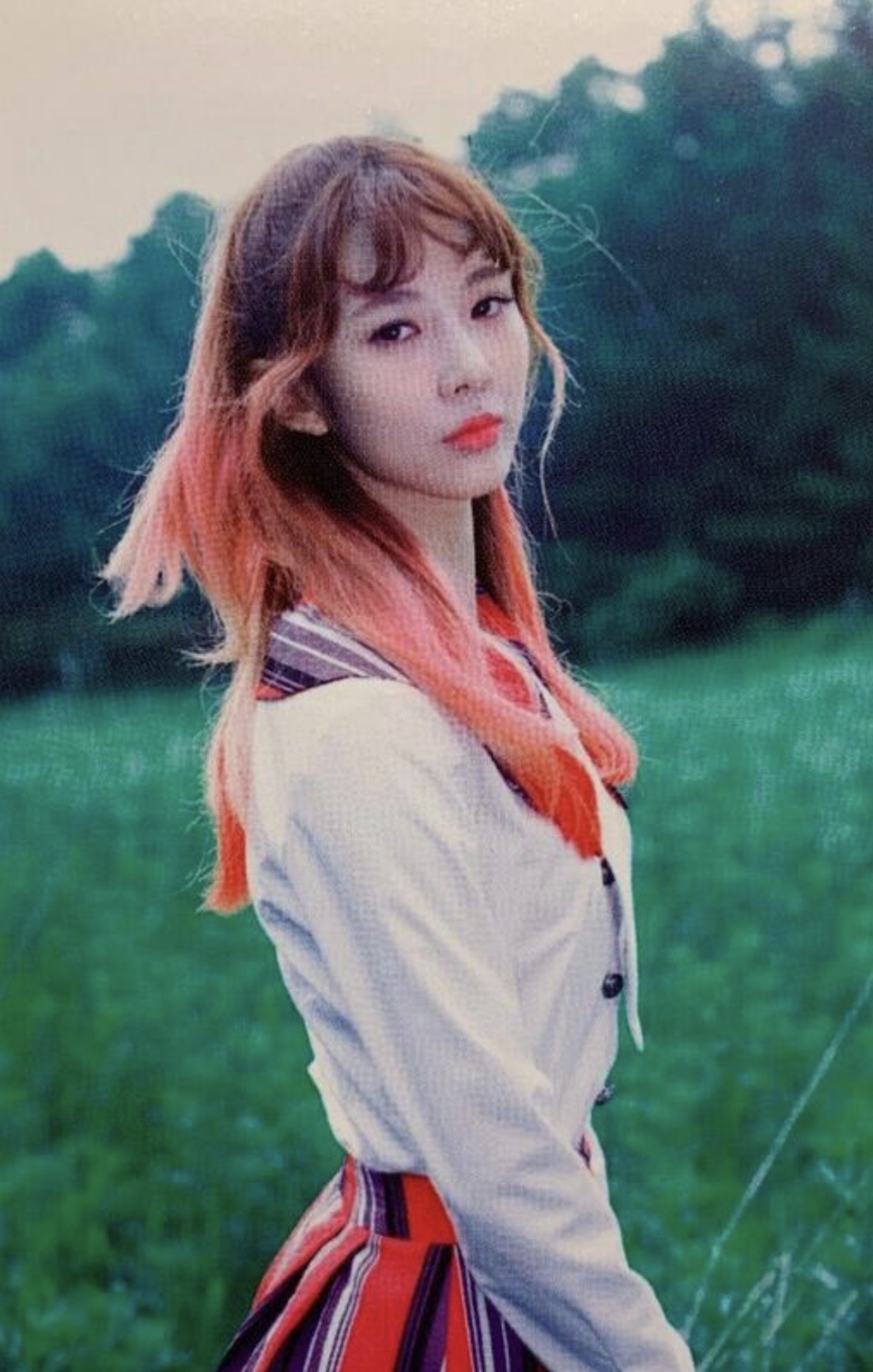 Yoohyeon Dreamcatcher photocard from Japanese ver.