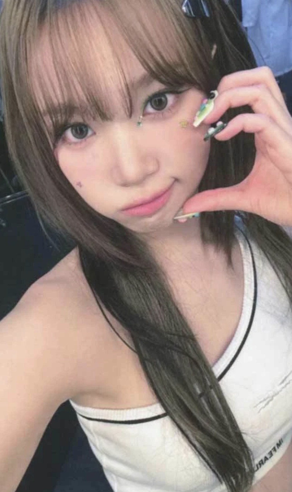 Chaewon LE SSERAFIM photocard from Preorder