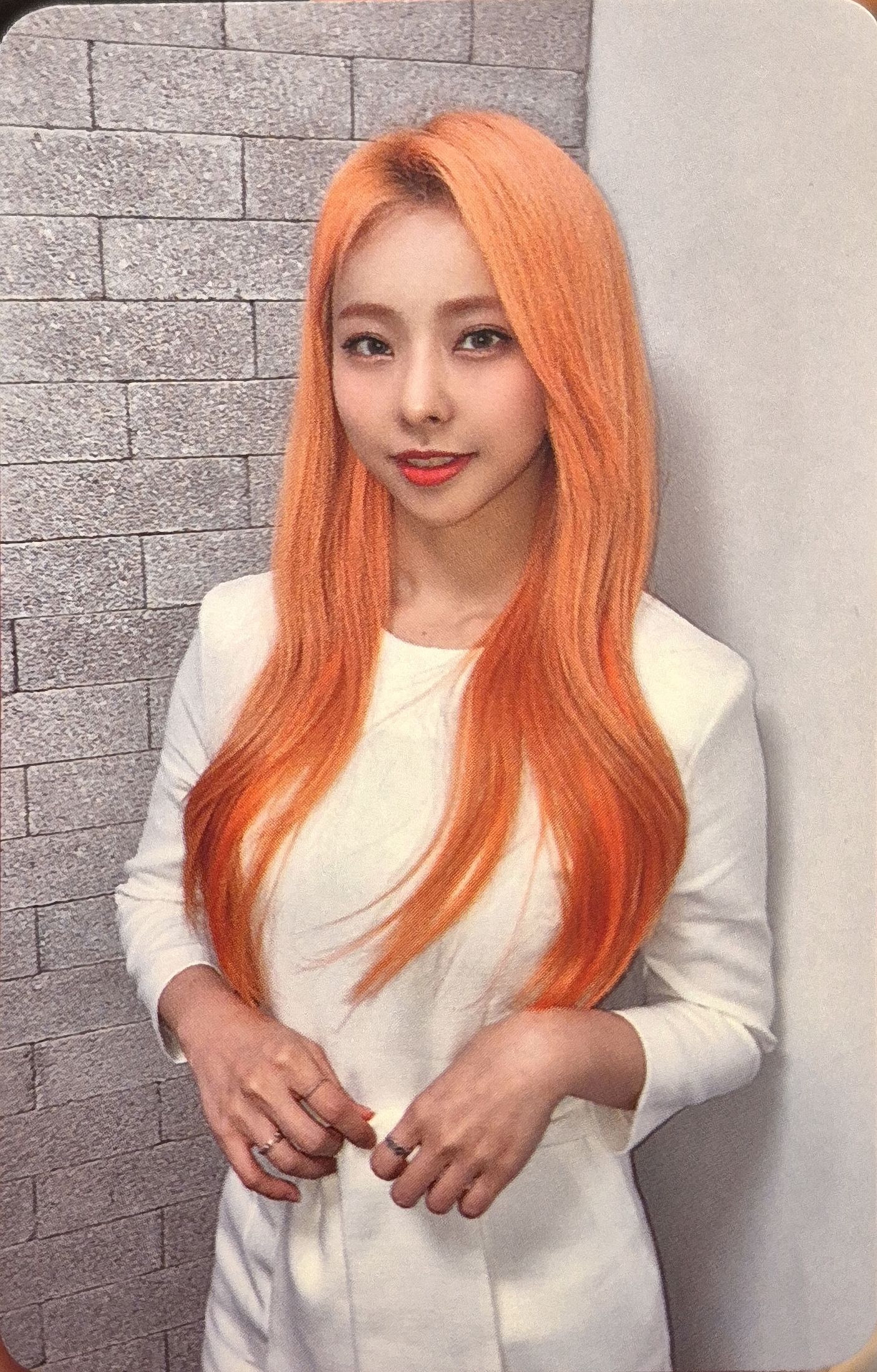 Vivi LOONA photocard from Photocard