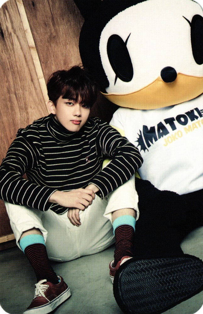 Youngjae photocard