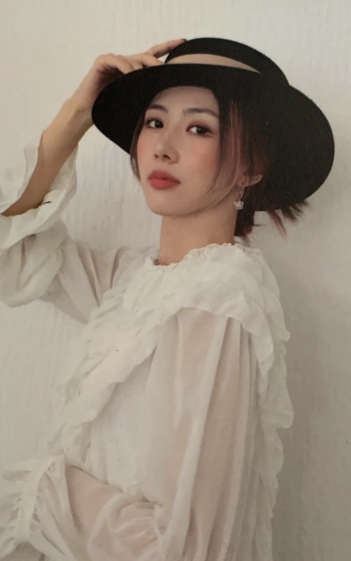 Yoohyeon Dreamcatcher photocard - Dystopia: Lose Myself Photocard