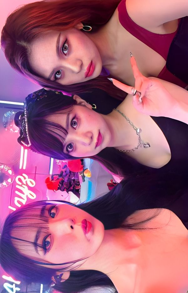 Virthday Party Dayz - 1st Debut Anniversary Trading Cards