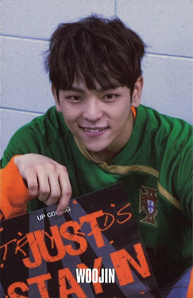 Woojin Stray Kids photocard - I am WHO Behind Ver.