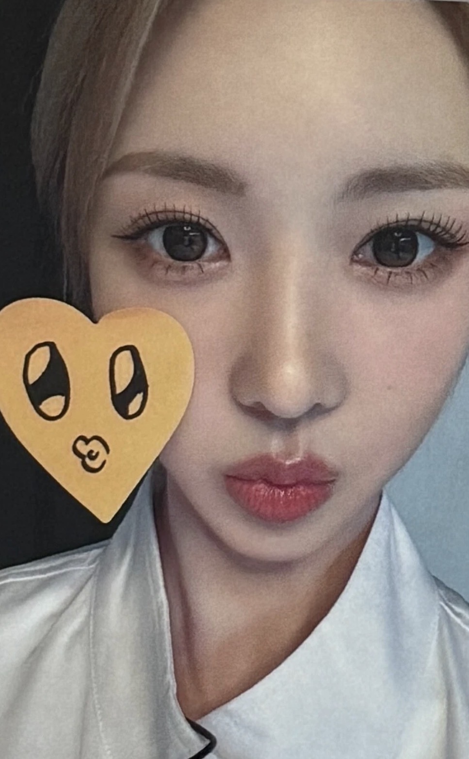 Yoohyeon Dreamcatcher photocard - My christmas sweet love Benefit