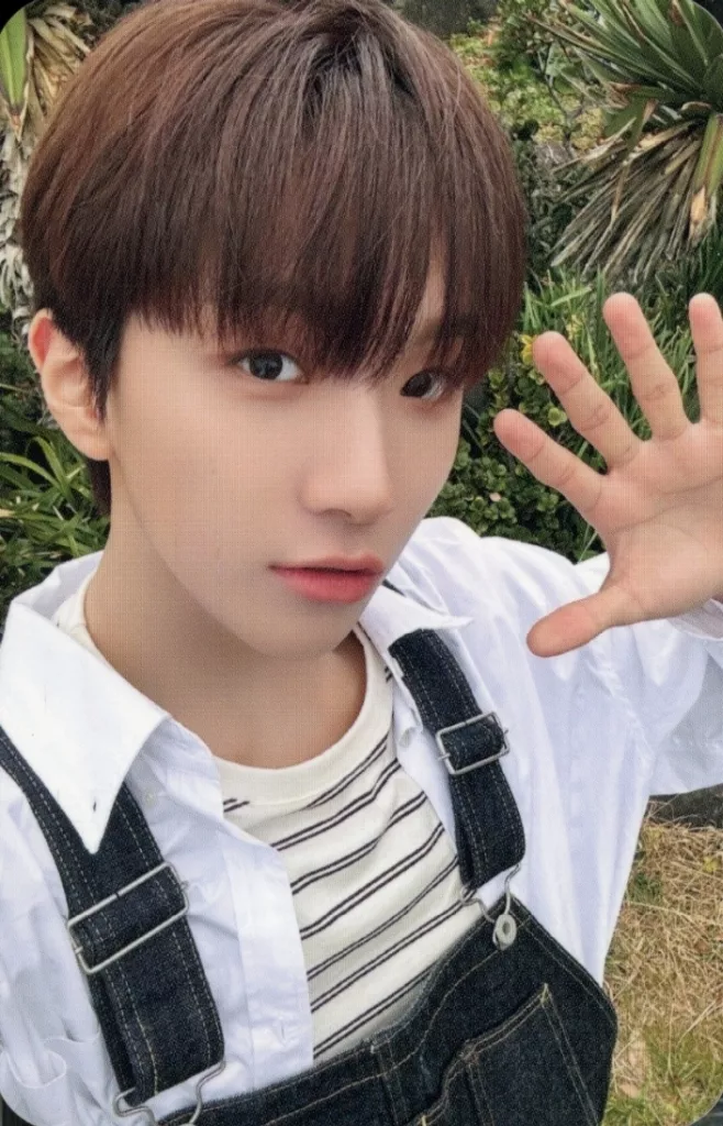 Woonhak BOYNEXTDOOR photocard from Photocard