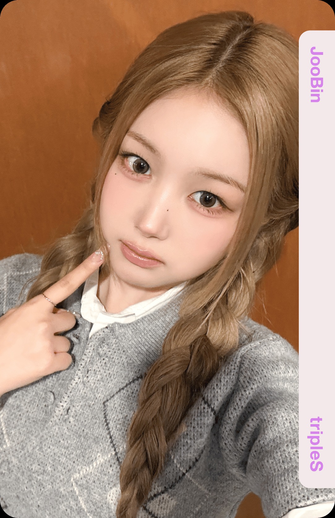 Joobin tripleS photocard from Double Class Objekt