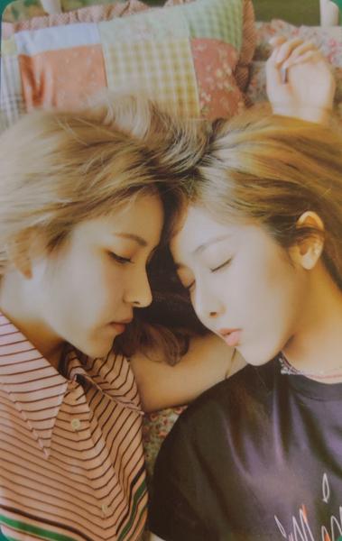 Photocard Set (Pre-Order Only)