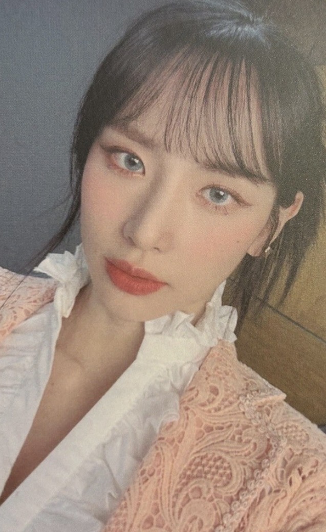SeolA Cosmic Girls photocard from Preorder