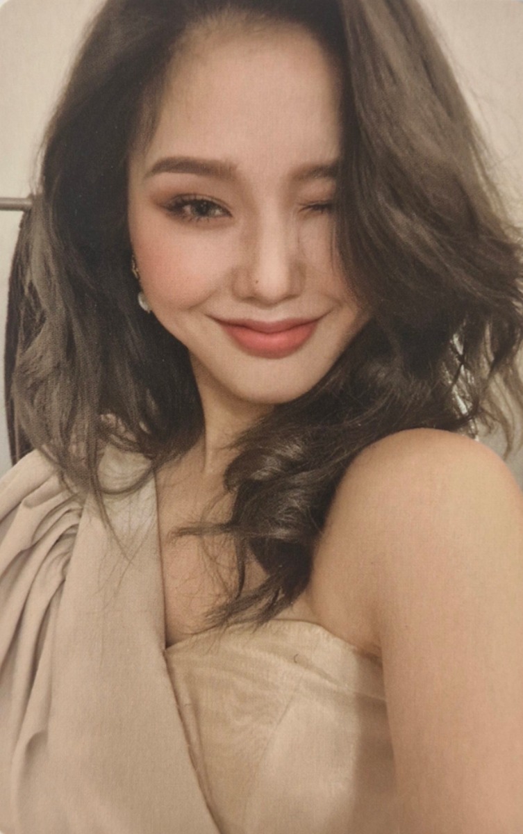 Random Selfie Set