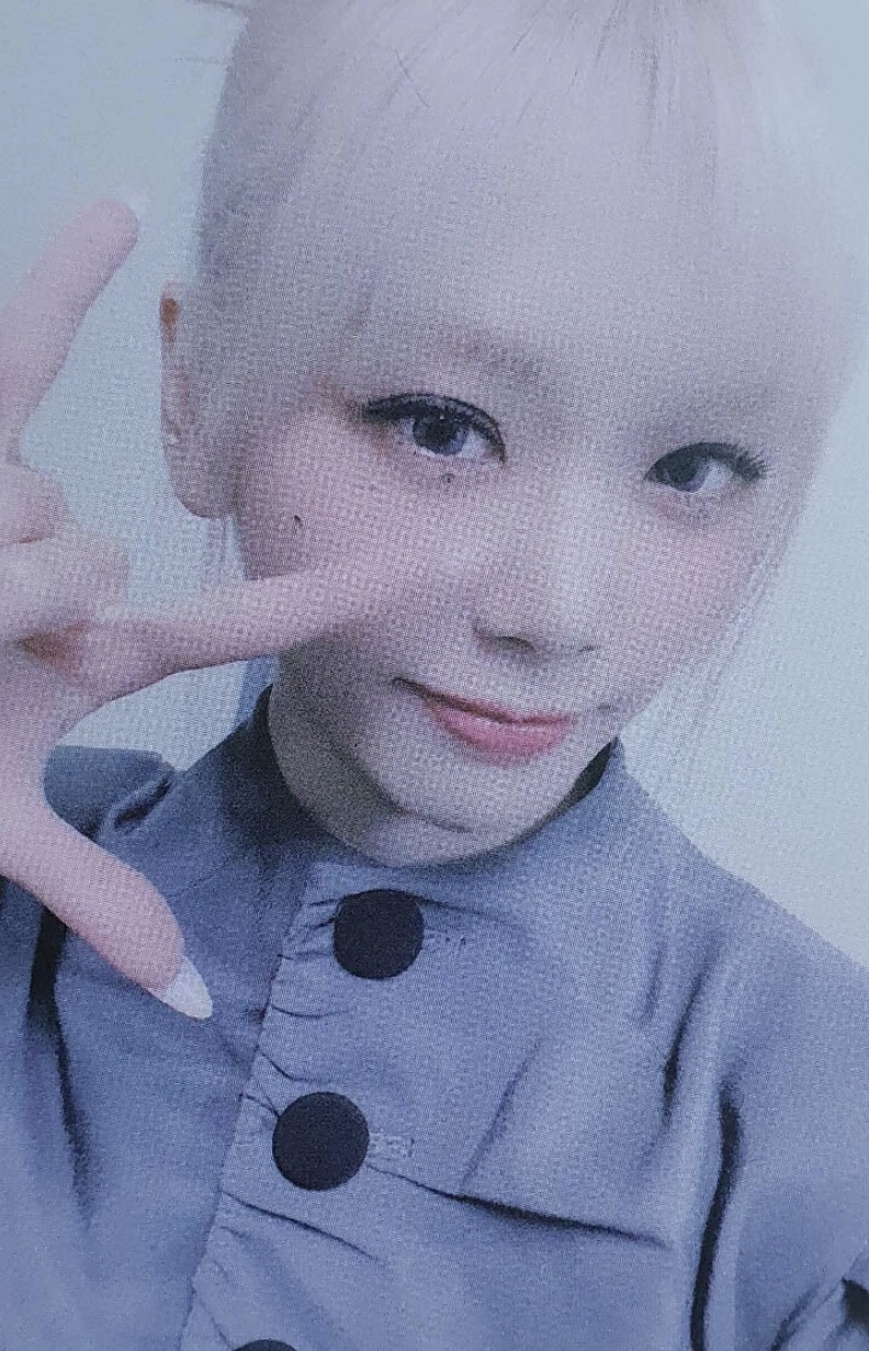 JiU Dreamcatcher photocard from Benefit