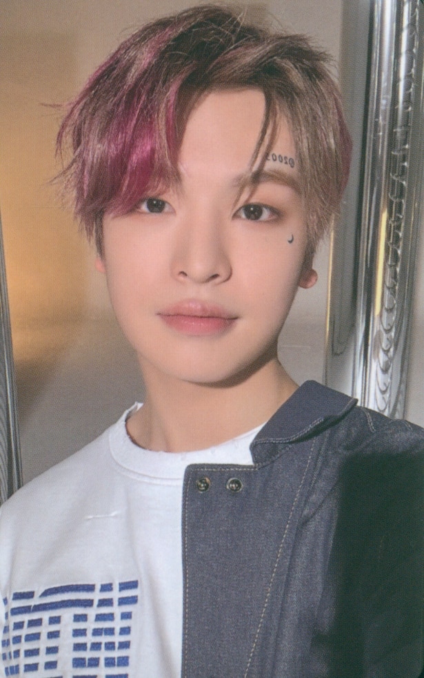 Yechan xikers photocard from Photocard