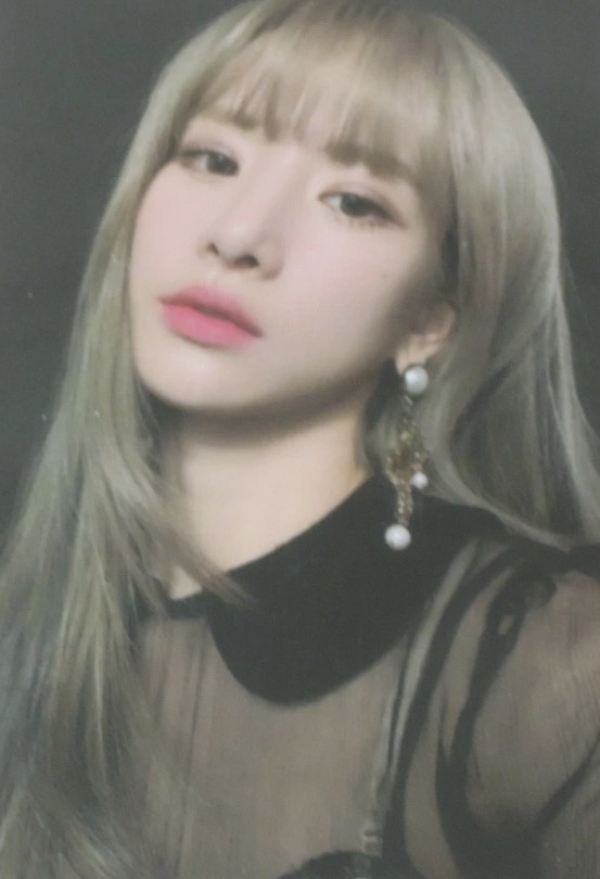 SeolA Cosmic Girls photocard from Photocard