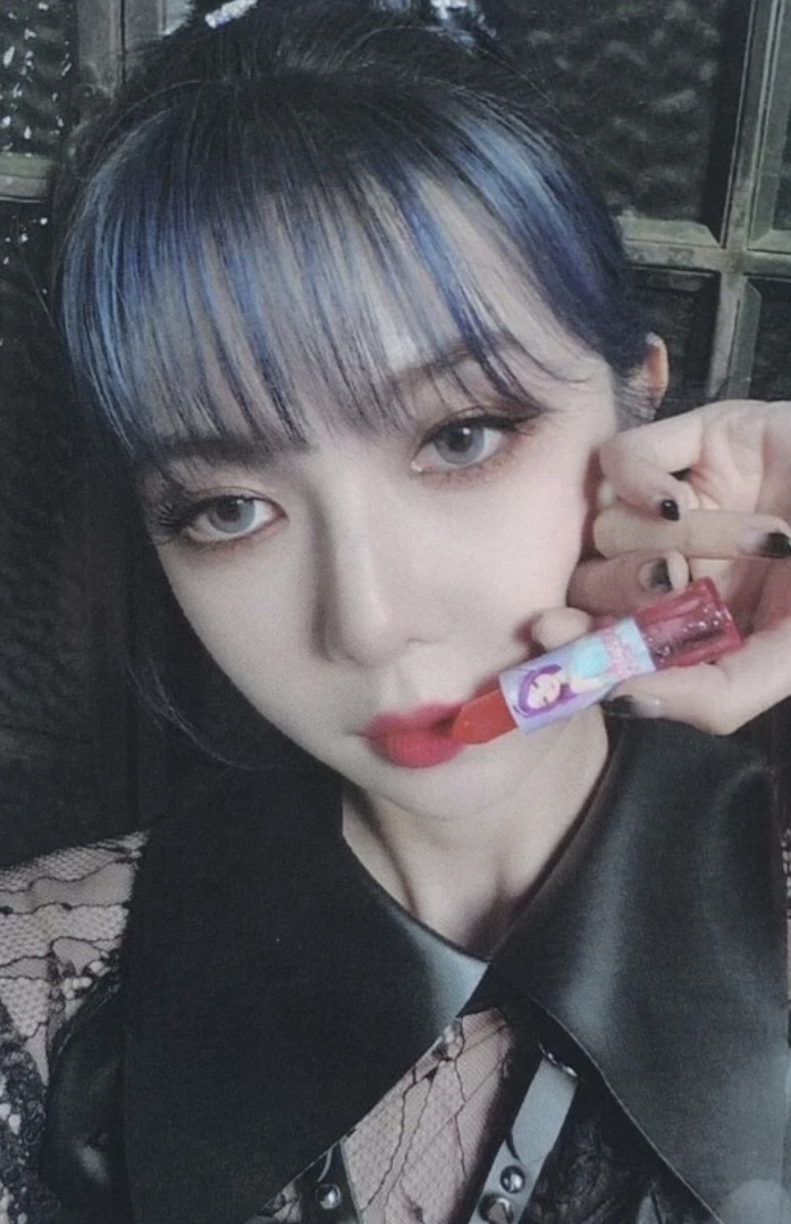 Dami Dreamcatcher photocard from Benefit