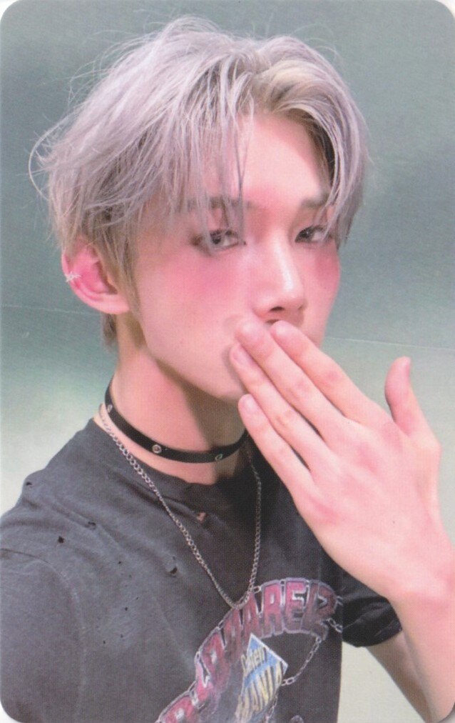 Jo &TEAM photocard from Benefit