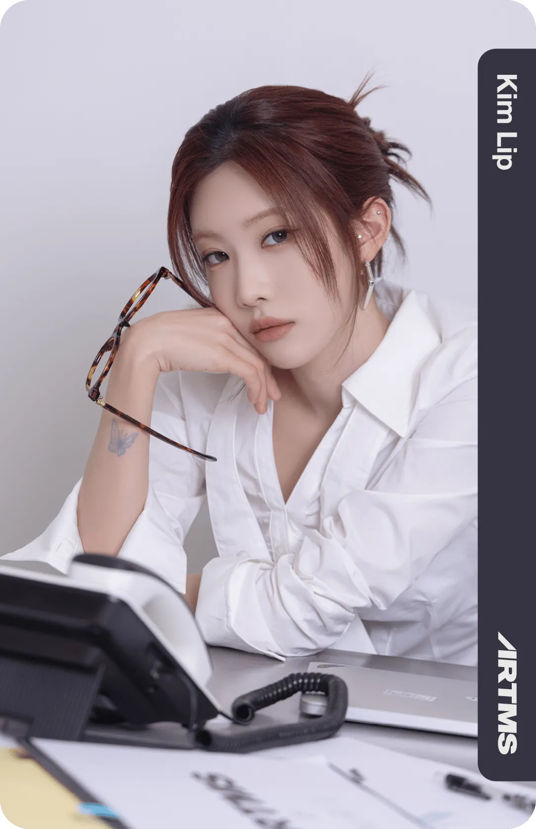Kim Lip ARTMS photocard - Club Icarus Showcase Objekt Pack