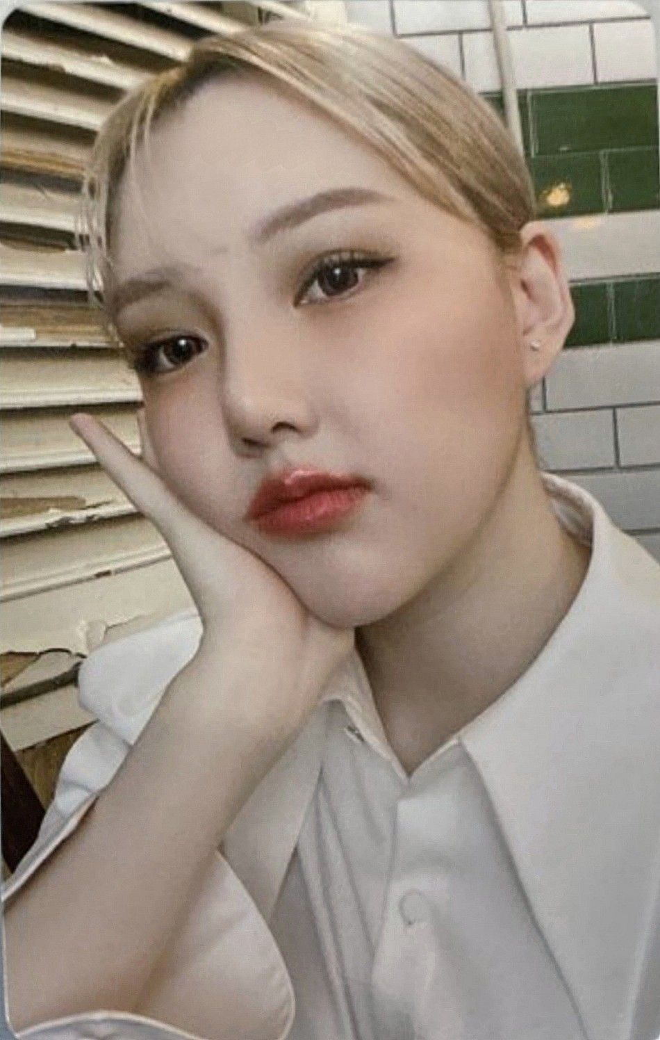 Yerin GFRIEND photocard - 回:Song of the Sirens Selfie