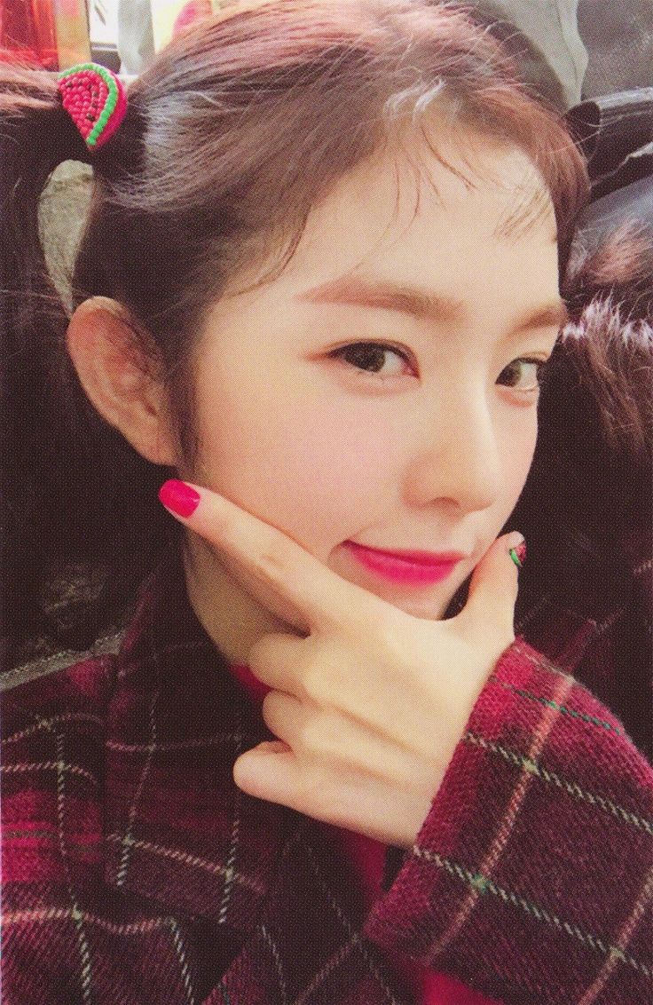 Irene Red Velvet photocard from Random Cards