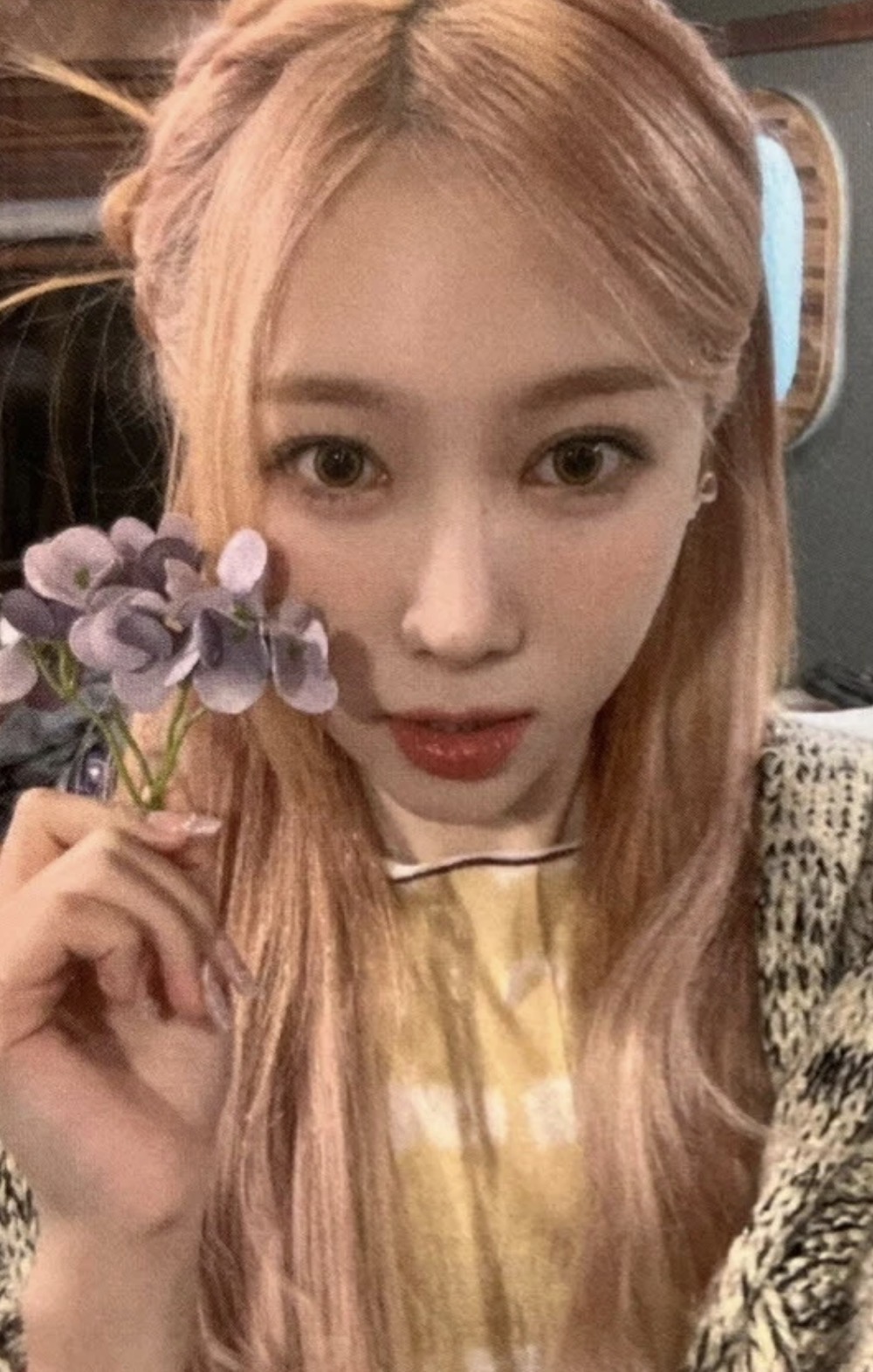 Handong Dreamcatcher photocard from Selfie Photocard