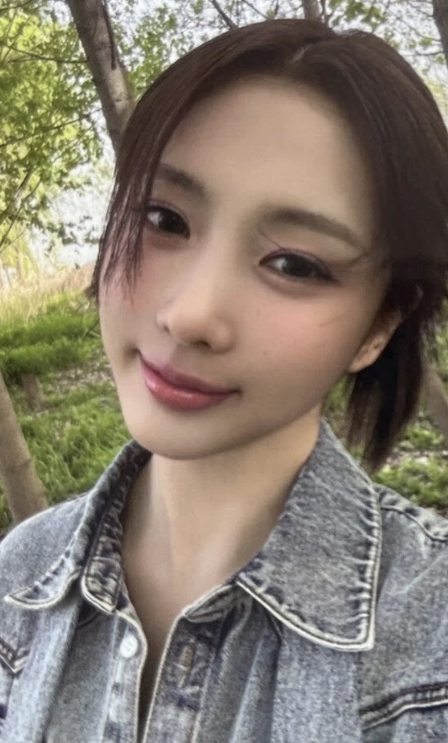 Yoohyeon Dreamcatcher photocard - Apocalypse: From us