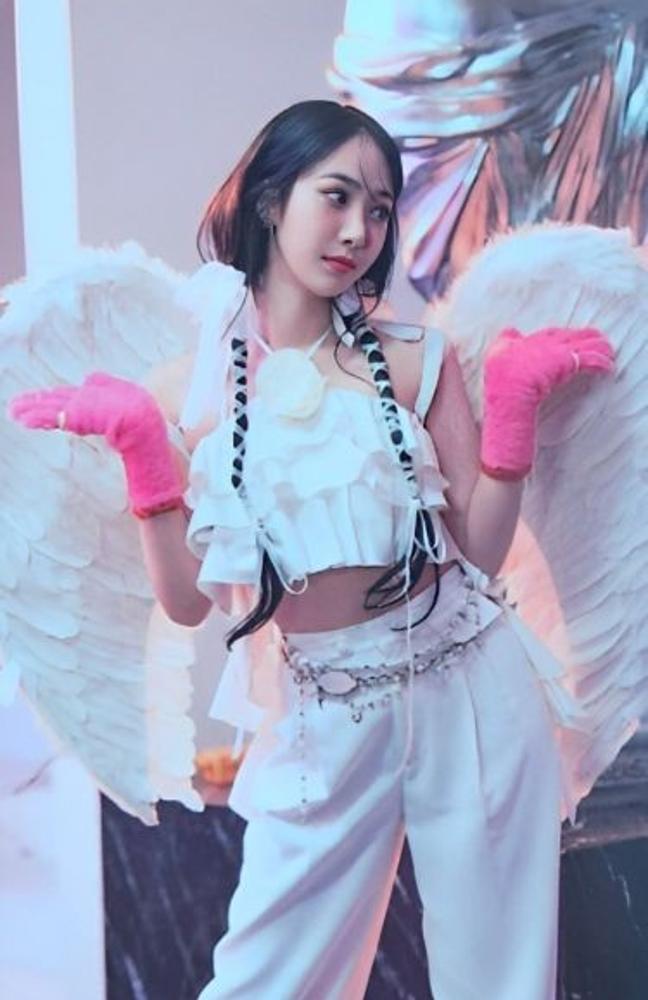 Virthday Party Dayz - 1st Debut Anniversary Trading Cards