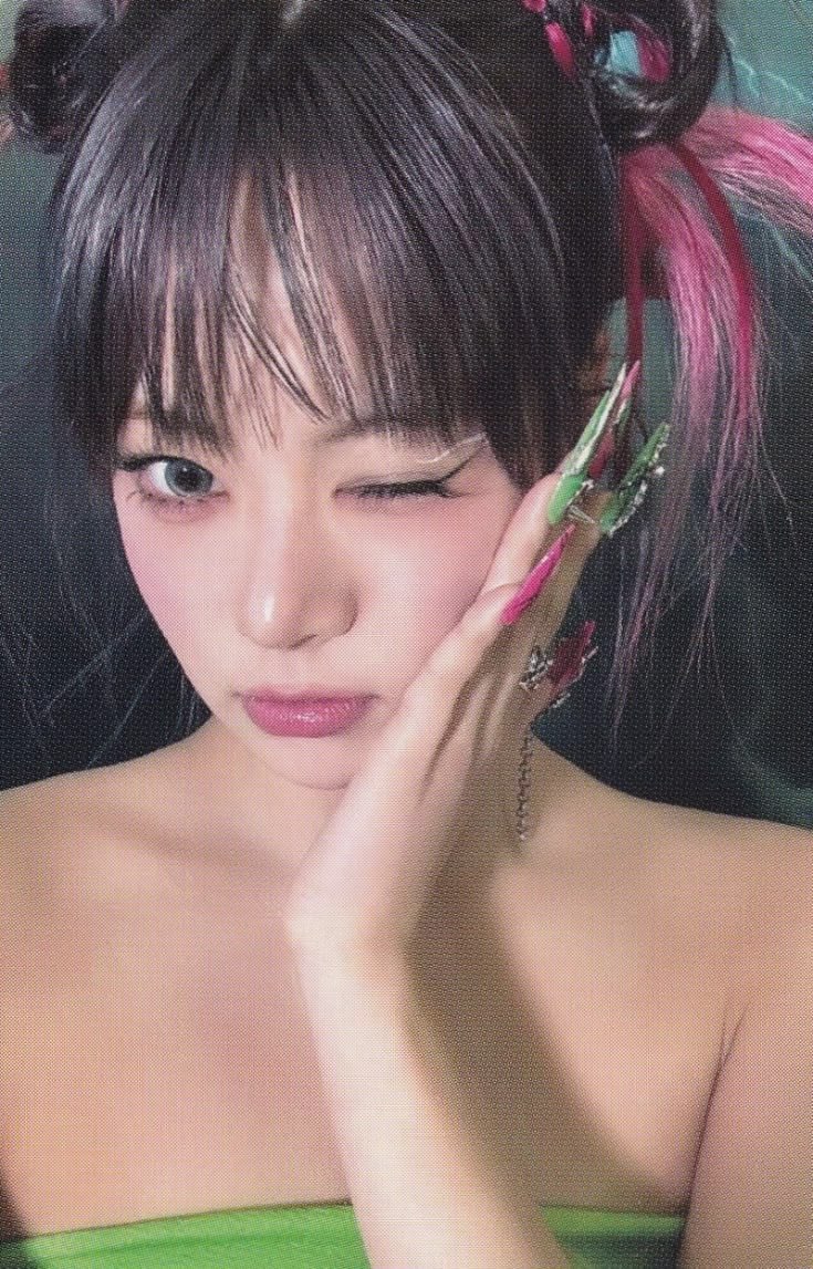 Eunchae LE SSERAFIM photocard from Photocard