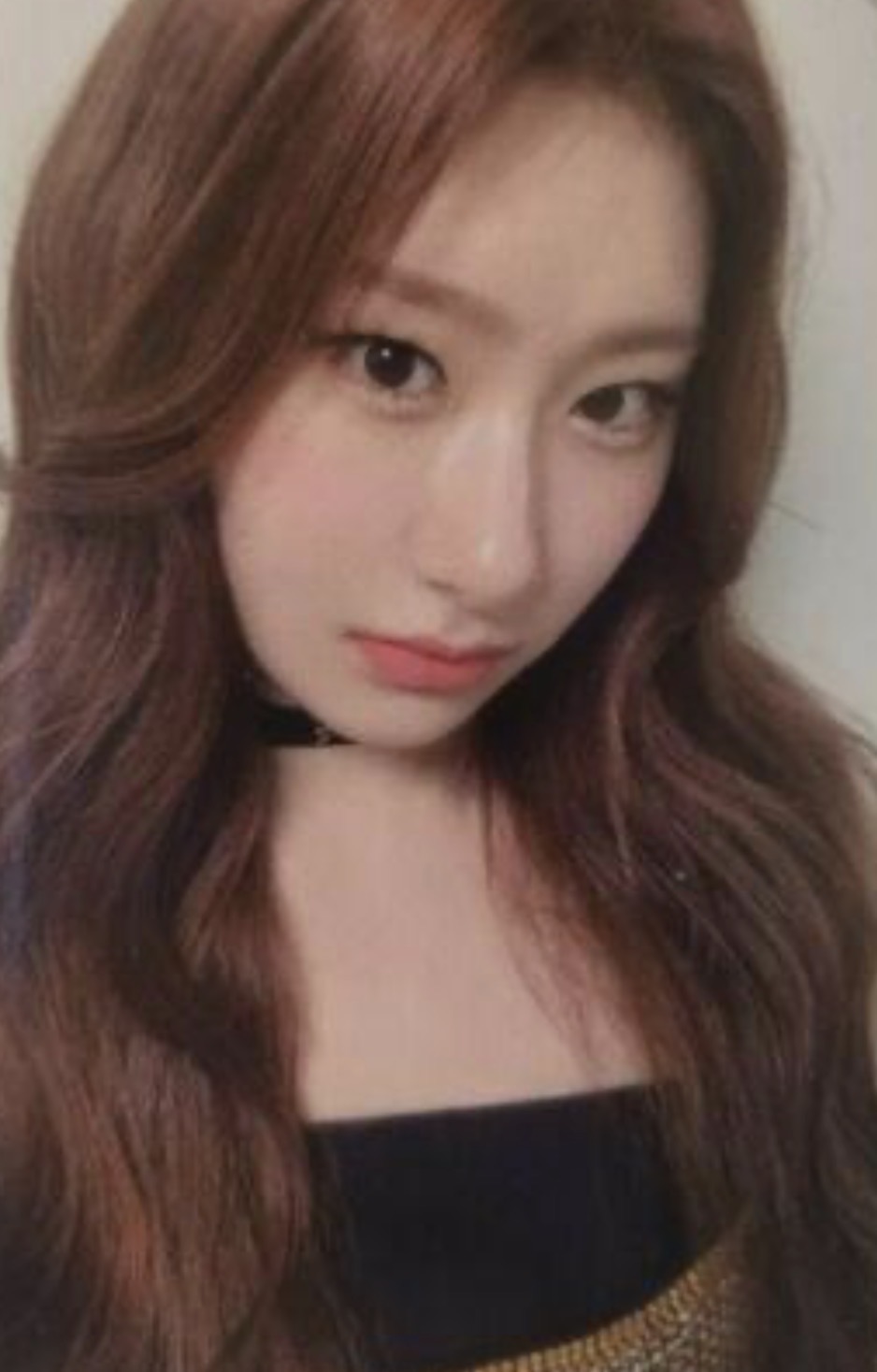 Chaeryeong ITZY photocard from Online