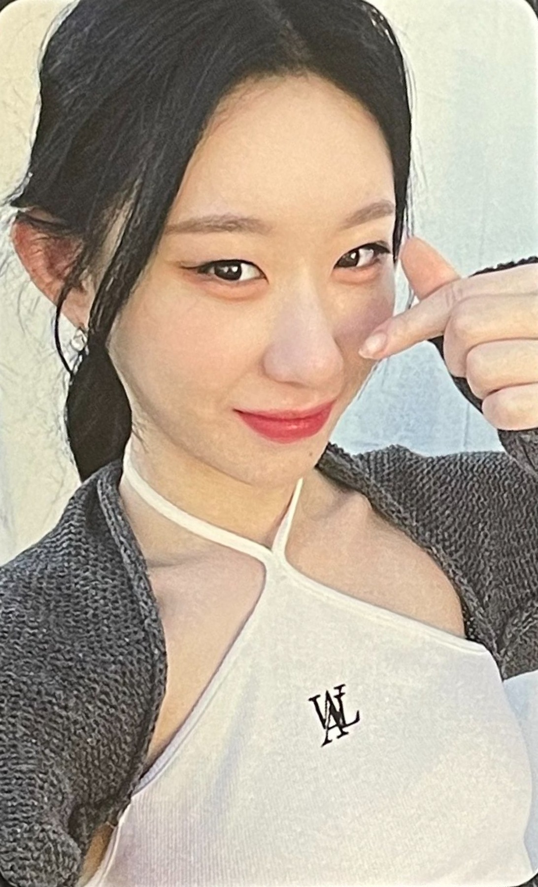 Chaeryeong ITZY photocard from Week 2