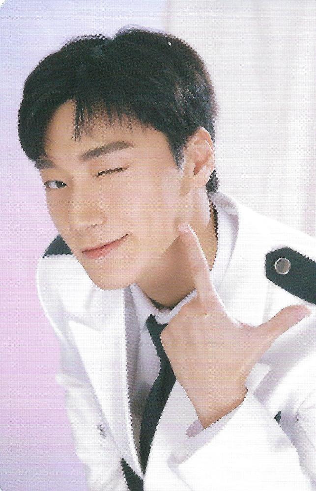 ANITEEZ in ILLUSION Random Trading Card