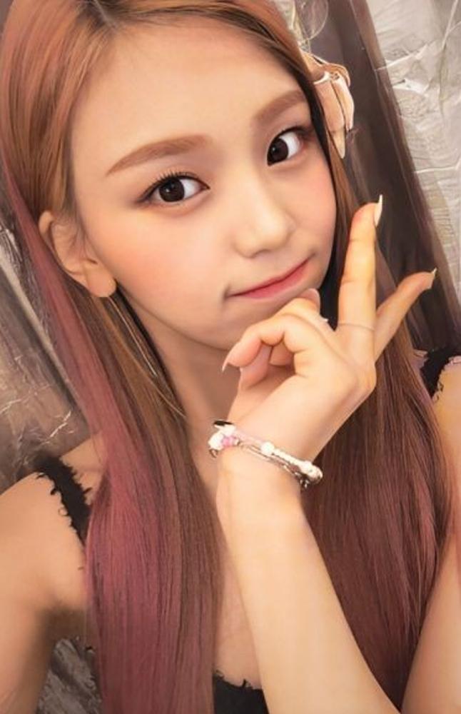 The 1st VIVIDayz Trading Card