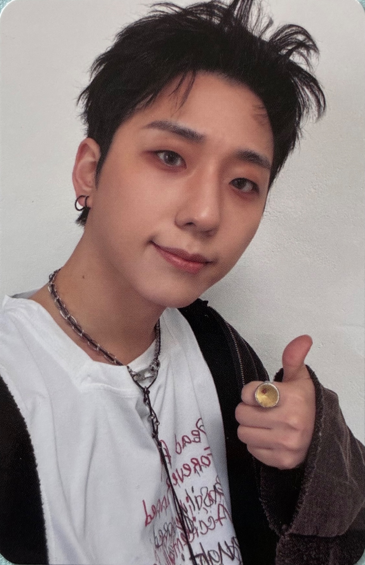Gunil Xdinary Heroes photocard from Photocard