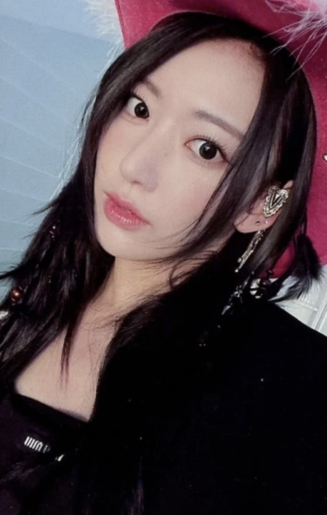 Sakura LE SSERAFIM photocard from Photocard