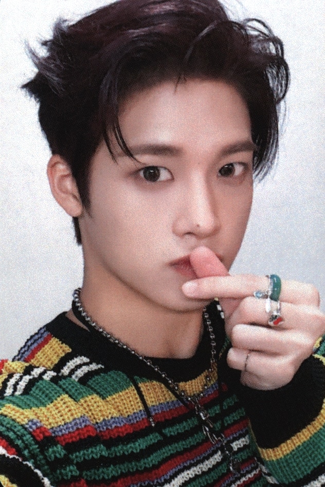 Junmin xikers photocard from Offline