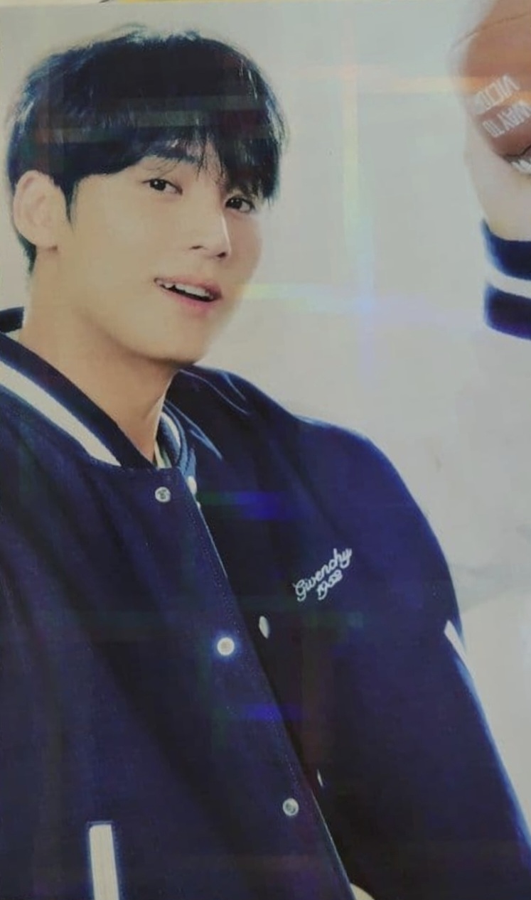 Mingyu SEVENTEEN photocard from Benefit