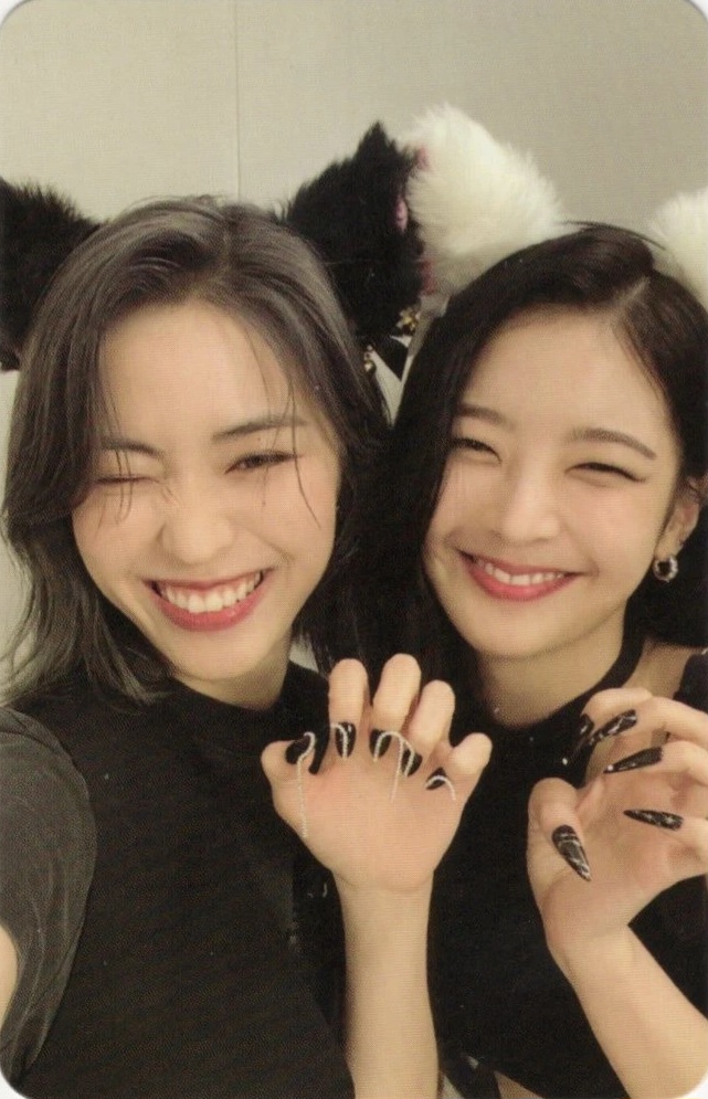  ITZY photocard from Photocard