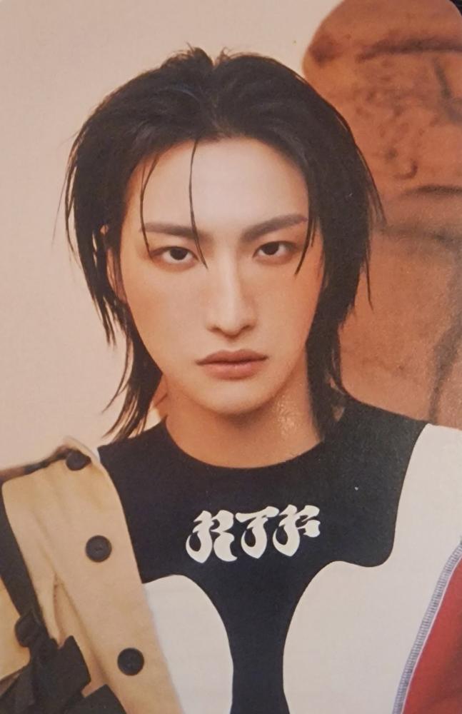 ANITEEZ in TREASURE Trading Cards