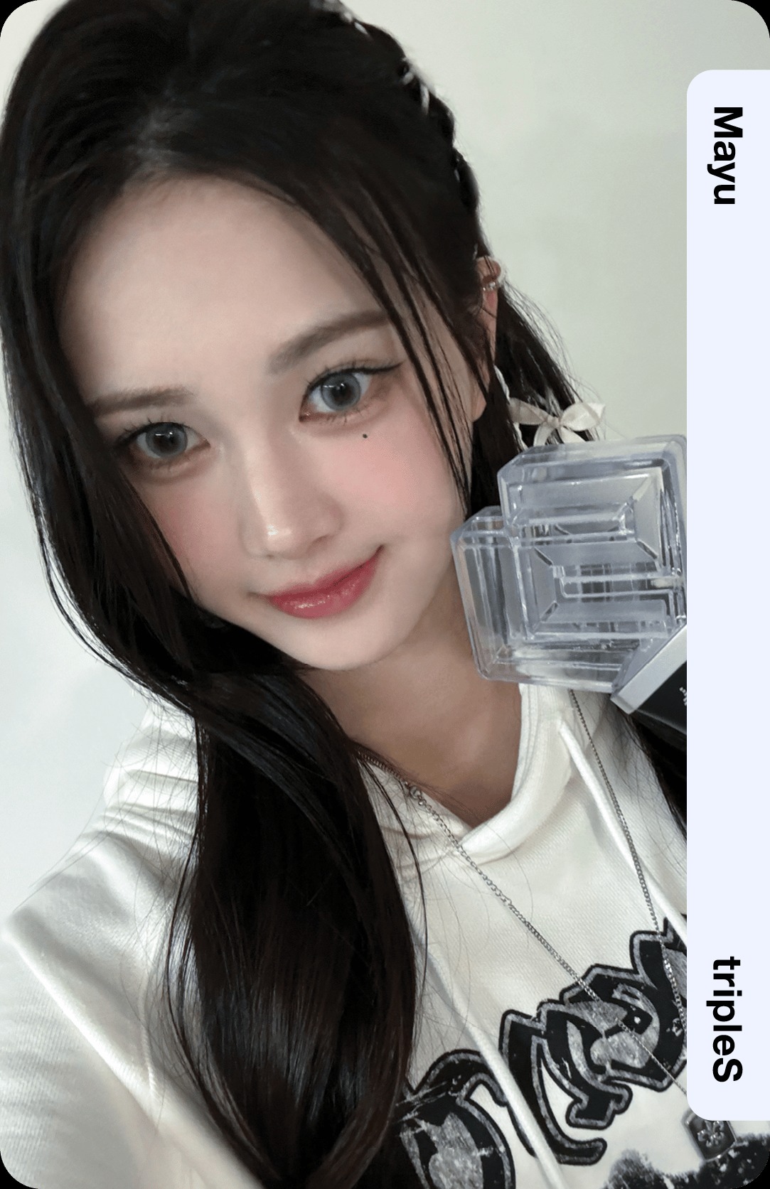 Mayu tripleS photocard from Double Class Objekt
