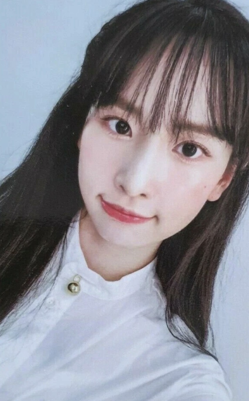 SeolA Cosmic Girls photocard - UNNATURAL Photocard