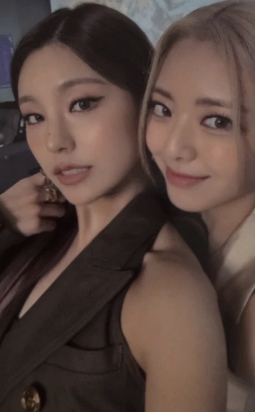 Unit Photocard