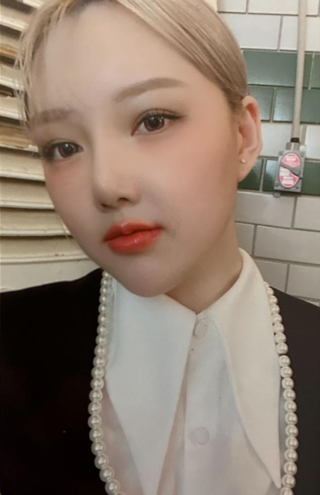 Yerin GFRIEND photocard - 回:Song of the Sirens Selfie