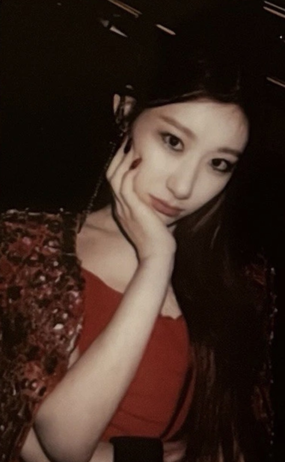 Chaeryeong ITZY photocard from Photocard