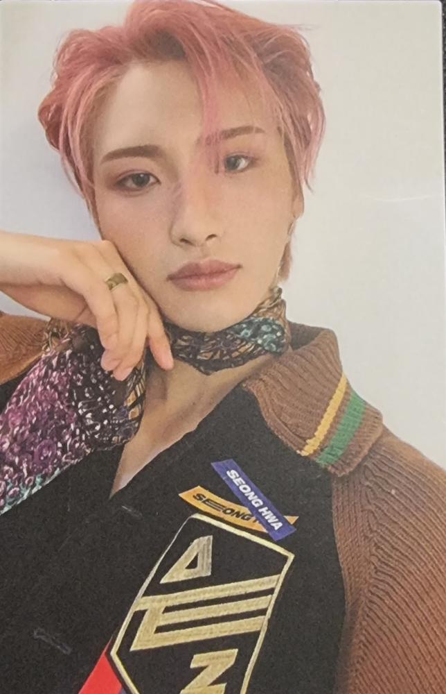 Seonghwa ATEEZ photocard from Photocards