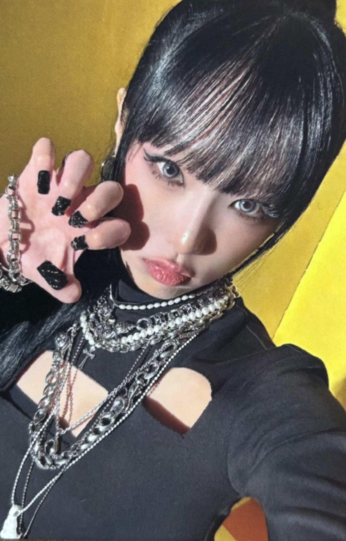 Yena Yena photocard from Photocard