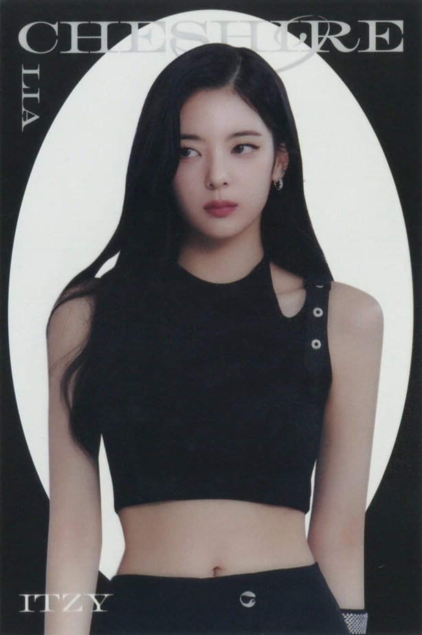 LIA ITZY photocard from First Press Clear Card