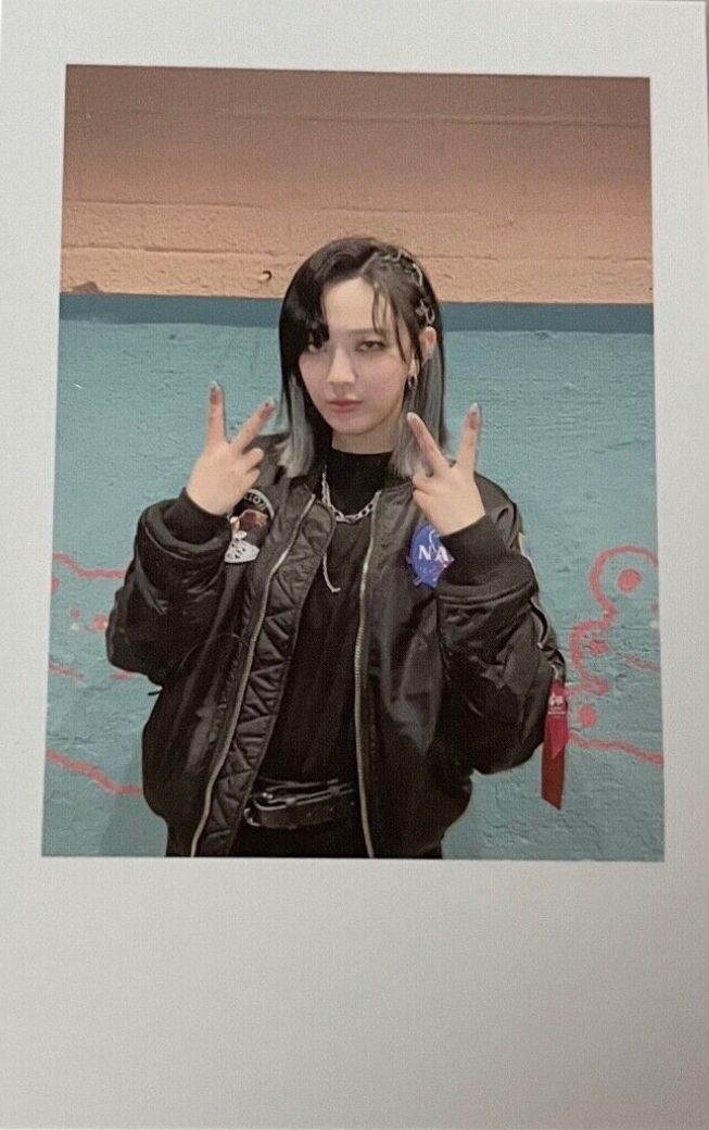 Polaroid