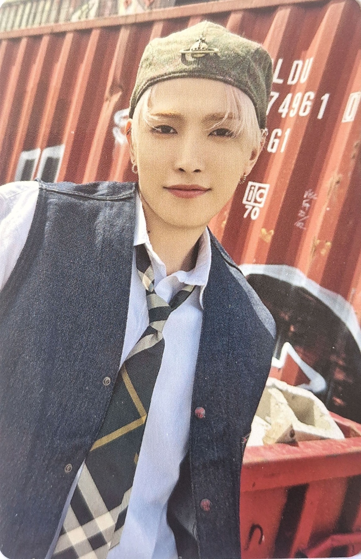 Hongjoong ATEEZ photocard from Photocard Z