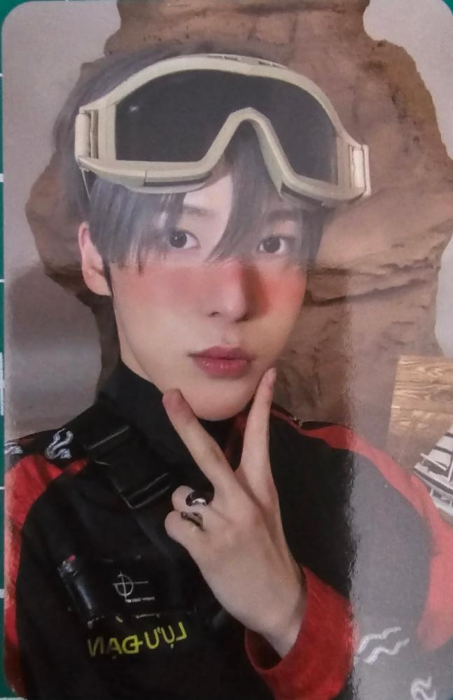 ANITEEZ in TREASURE Trading Cards